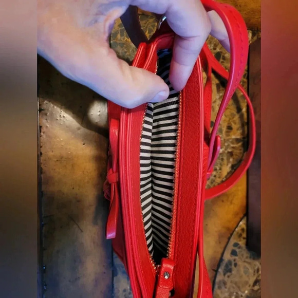 KATE SPADE CROSSBODY NEW - Picture 8 of 9